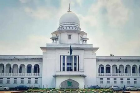 হামের প্রকোপ না কমা পর্যন্ত স্কুল বন্ধ রাখার নির্দেশনা চেয়ে হাইকোর্টে রিট