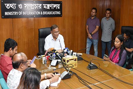 দিনের বেলায় বিদ্যুৎ ব্যবহার বন্ধ করার কোনো সিদ্ধান্ত সরকারের নেই -তথ্যমন্ত্রী