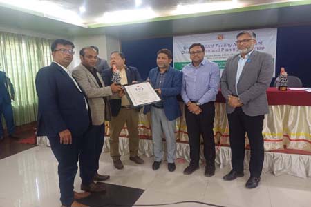 শ্যামনগর উপজেলা স্বাস্থ্যকমপ্লেক্স পেল সেরা স্যাম ইউনিট পুরস্কার