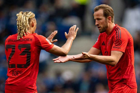 বায়ার্ন এবার প্রতিপক্ষকে গোলের মালা উপহার দিয়ে গড়ল রেকর্ডও