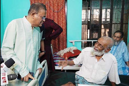 বৃদ্ধ মাতা-পিতার যত্ন