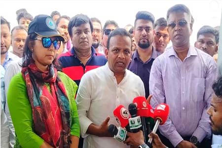 হাতিয়ায় নৌযোগাযোগ উন্নয়নে