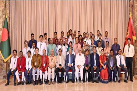 হিন্দু-বৌদ্ধ-খ্রিস্টানদের নিয়ে জাতীয় কমিটি গঠনের আহ্বান রাষ্ট্রপতির