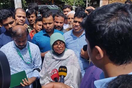 স্বাস্থ্যখাতে বিদ্যমান সমস্যা দূরীকরণে সকলের সহযোগিতা প্রয়োজন -স্বাস্থ্য উপদেষ্টা