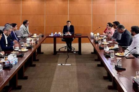 আইবিসিসিআই-এর সঙ্গে ভারতীয় হাইকমিশনারের মতবিনিময়মূলক অধিবেশন