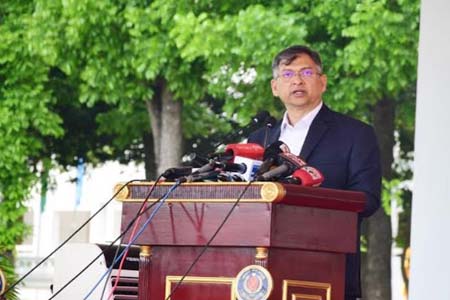 পোশাকে পরিবর্তন