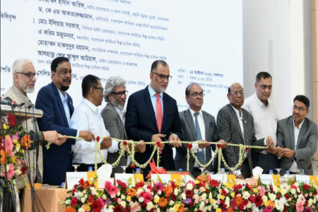 আসবাবপত্র শিল্পের বিকাশ এবং রপ্তানি বাজার সম্প্রসারণে উদ্যোগ নিয়েছে সরকার-বাণিজ্য উপদেষ্টা