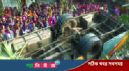 যশোরে যাত্রীবাহী বাস উল্টে নিহত -১
