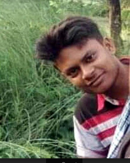 কলেজ ছাএ ইকলাস হত্যার আসামি মৃদুলের অত্মসমপর্ণ
