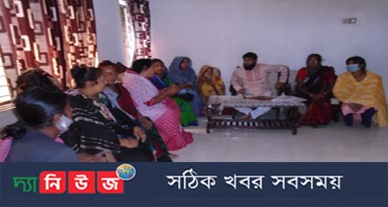 মধুখালীর কামারখালী ইউনিয়নের চেয়ারম্যানের সাথে হিজড়াদের মতবিনিময় সভা