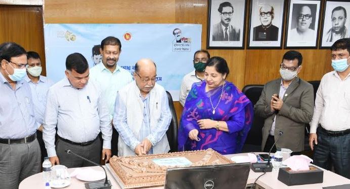 প্রতিটি শিশু বেড়ে উঠুক নিশ্চিন্তে নির্ভাবনায়: শিল্পমন্ত্রী