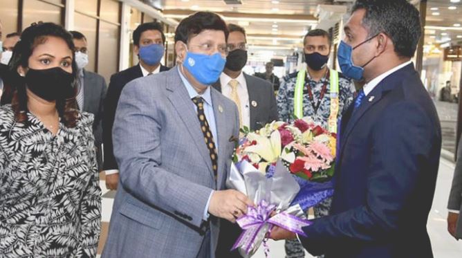 ঢাকা পৌঁছেছেন মালদ্বীপের ভাইস প্রেসিডেন্ট ফয়সাল নাসিম