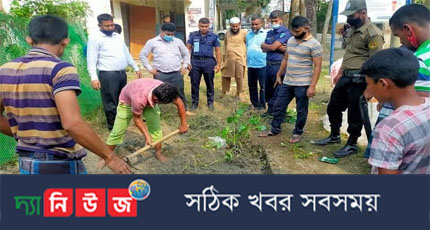 পুঁতে ফেলা হলো ১৮০ কেজি জেলি মেশানে চিংড়ি, ৪ প্রতিষ্ঠানকে অর্থদন্ড