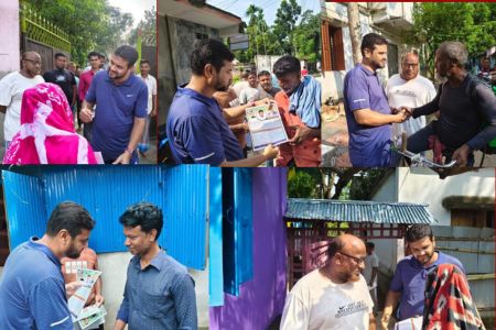 ছোট আঁচড়ায় ষষ্ঠ দিনের গণসংযোগে ইমদাদুল হক, চাইলেন দোয়া