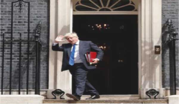 আজ বিকালে পদত্যাগের ঘোষণা দিতে যাচ্ছেন জনসন