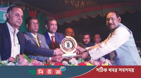 বিজয়ের সুবর্ণজয়ন্তী সম্মাননা পেলেন লায়ন গনি মিয়া বাবুল