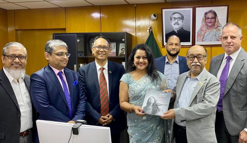 শিল্পমন্ত্রীর সাথে ফরেন ইনভেস্টরস চেম্বার অব কমার্স এন্ড ইন্ডাস্ট্রি প্রতিনিধিদের সাক্ষাৎ
