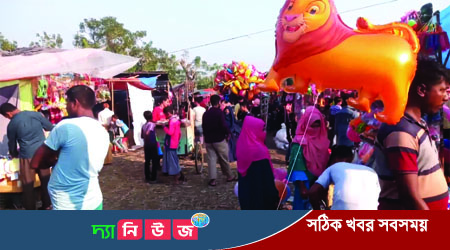 মাহফিলের আড়ালে মেলা বসিয়ে জমজমাট জুয়ার আসর!