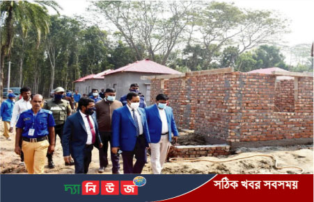 আশ্রয়ন প্রকল্পে মিনি গার্মেন্টস করার ঘোষনা দিলেন ফরিদুরের জেলা প্রশাসক