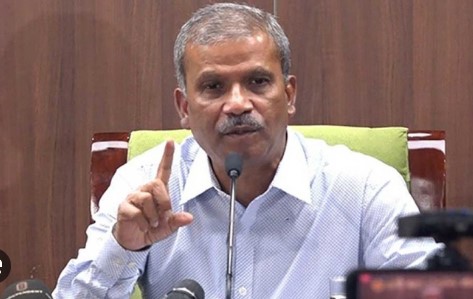 উপদেষ্টারা