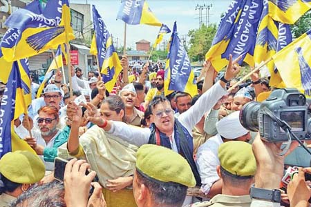 তফসিলি ও ক্ষুদ্র জাতিগোষ্ঠীর ভারত বন্‌ধ্‌