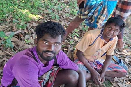 দুই ভারতীয় নাগরিককে