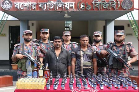 ভারতীয় ফেনসিডিল ও বিদেশি মদ