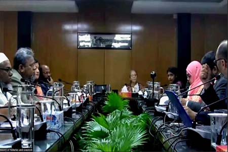 ইনডোর ও কৃত্রিম পদ্ধতিতে ইলিশ চাষ