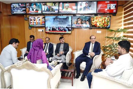 বাংলাদেশ ও পাকিস্তানের বার্তা