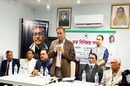 সব অপপ্রচারের জবাব প্রবাসী বাংলাদেশিদের দেওয়ার আহ্বান তথ্যমন্ত্রীর