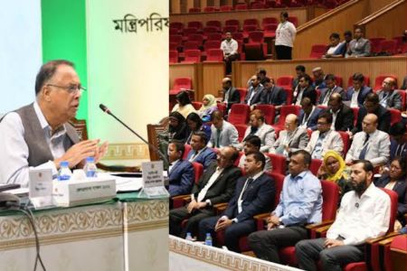 সরকারি স্থাপনায় সোলার প্যানেল স্থাপনে ডিসিদের নির্দেশ বিদ্যুৎ মন্ত্রীর