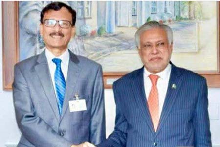 পাকিস্তানের উপপ্রধানমন্ত্রী