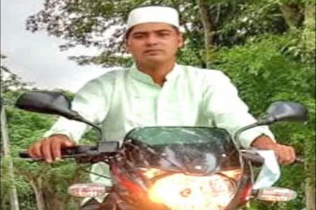 সড়ক দুর্ঘটনায় প্রাণ