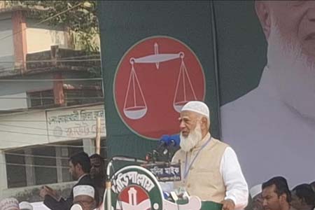 বাধ ভাঙা জেয়ার শুরু