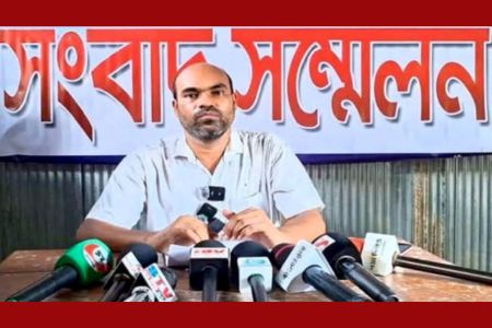 পলাতক আসামির প্রকাশ্য সংবাদ সম্মেলন, পুলিশের ভূমিকা নিয়ে বিতর্ক