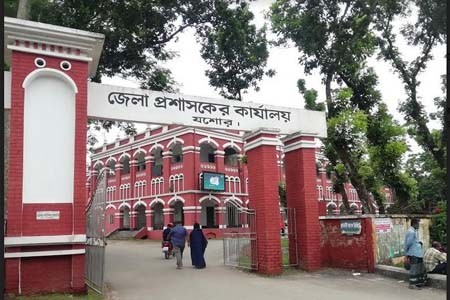 চাঁদা দাবি