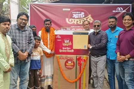 মার্সেল স্মার্ট অফারে ফ্রিজ কিনে ডিপ ফ্রিজ উপহার পেলেন ক্রেতা