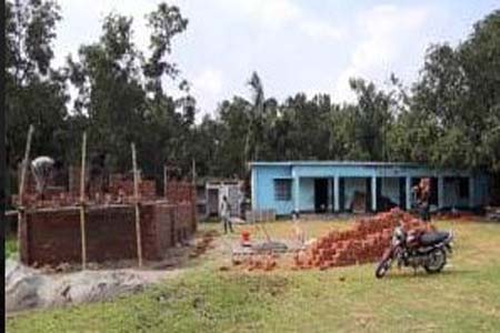 প্রাথমিক বিদ্যালয়ে মেরামত অনিয়ম