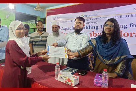 বাল্যবিবাহ প্রতিরোধে ঝিনাইদহে ব্র্যান্ড অ্যাম্বাসেডরদের প্রশিক্ষণ