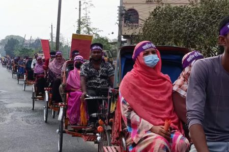 ঝিনাইদহে আন্তর্জাতিক নারী দিবস উপলক্ষে মানববন্ধন ও রিক্সা র‌্যালী