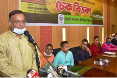 লেখনির মাধ্যমে সমাজকে উজ্জীবিত করতে পারে সাংবাদিক -তথ্যমন্ত্রী