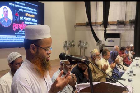 সাংবাদিক শাহজাহান খানের স্মরণে দোয়া