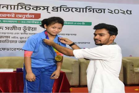প্রতিযোগিতার সমাপনী অনুষ্ঠানে যুব ও ক্রীড়া উপদেষ্টা