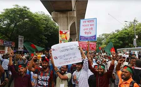 জুলাই সনদ দ্রুত বাস্তবায়নের দাবীতে