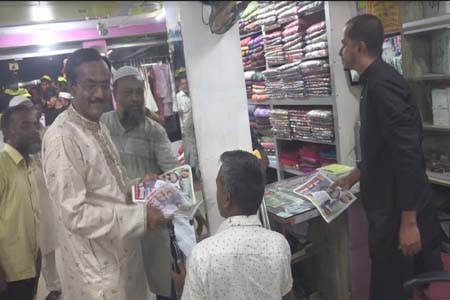 কবিরহাটে প্রচারণায় সরব