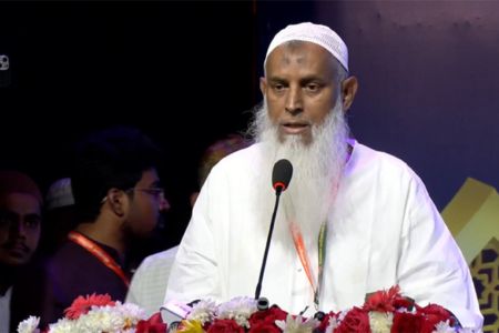 হজযাত্রীদের সেবা না করতে পারলে আমাদের পদত্যাগ করা উচিত - ধর্মমন্ত্রী