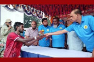 কালীগঞ্জে ৮ দলীয় মানু ঘোষ স্মৃতি ফুটবল টুর্ণামেন্টের শুভ উদ্বোধন 
