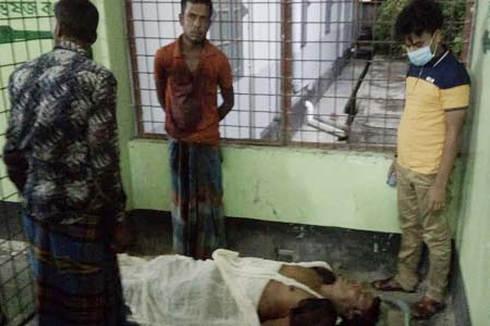 কালীগঞ্জে কুপিয়ে হত্যা