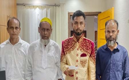 বর'কে জরিমানা