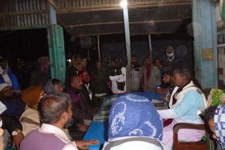 মধুখালী উপজেলা চেয়ারম্যান আজিজুর রহমান মোল্লা’র কামারখালীতে মতবিনিময় সভা